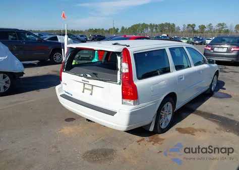 2006 Volvo V70 2.4 z USA, uszkodzony, nr VIN YV1SW612862585055